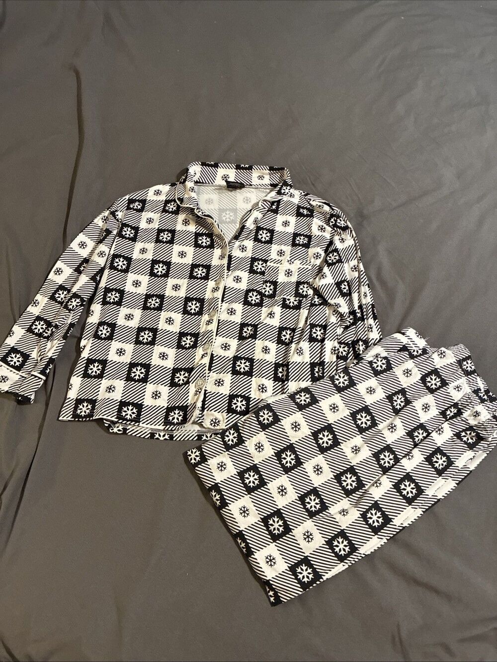 Delias Pajama Set Black White Snowflake Button Up Long Sleeve Pants Cozy XL